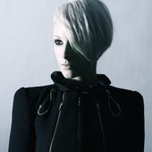 Emma Hewitt 4