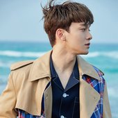 CHEN : Digital Booklet : 'April, and a flower' from iTunes