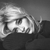 Sabrina B&W