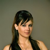 Olga Aidinova  (Keyboards) 