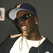 crunchyblack-36_original.jpg