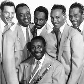 Louis_Jordan_&_His_Tympany_Five.jpg