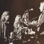 Crosby_Stills_Nash_and_Young_25.jpg