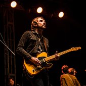 Stanton Edward on guitar with The Wallflowers