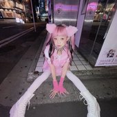 F0G4RkSaMAArFzP.jpg