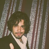 ELZAm3EWoAEDKIU.jpg