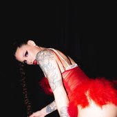 Mami toke en el Luna park ----__Gracias a todo el ekipo-- _katybasso _renuruizok __kormenia.cultura_ _yygnacyo _gabinonson _catalinajacobo _orpromotions _tycsports __Ahora amo el boxeo__La iconic de _walkiria_studio_ me hizo las lashe(image9).JPG