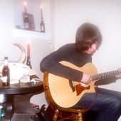 alex g