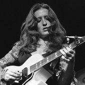 Bonnie Raitt