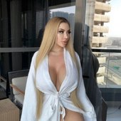 Stephanie Palomares 3.jpg