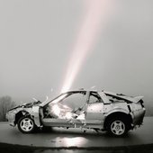 causes car crash