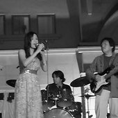 Pavi With Tropicalia