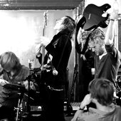 Live at Hemmi og Valdi