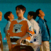 ezgif-7759c0710bf970.gif