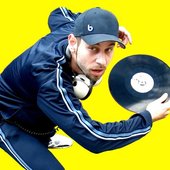 Press Pic (of DJ Mad - German Hip Hop DJ)