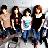 New-Strike-Zipper_TomboyTarts.jpg
