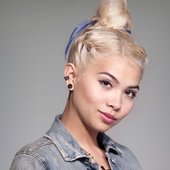 hayley_kiyoko_800x1000.jpg