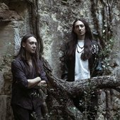 Alcest (in front of a wall)