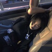 xnoisegirlx_1697053828069.jpg