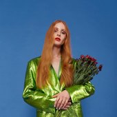 VERA BLUE