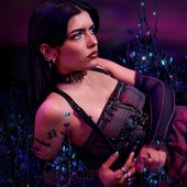 Yune-Pinku1450D_medium.jpg