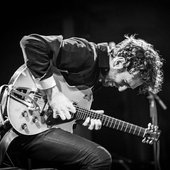 julian-lage-@smallced.jpg