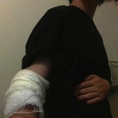 eazy phantom with bandage