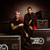 twenty one pilots by andrew lipovsky