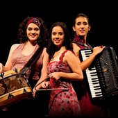 Trio Sinhá Flor