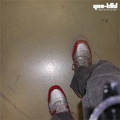 these aren't my legs!