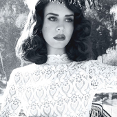 Lana -  L’Officiel Paris 