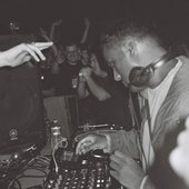Truant - Dubstep