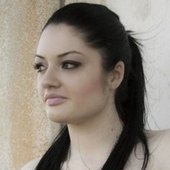 2013_10_20_0_2_oana-sarbu-thaya-muzica-ma-elibereaza_5448.jpg