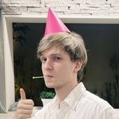 elkay no seu aniversário hoje