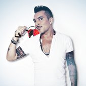 alex_gaudino_google2.jpg