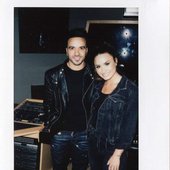 Luis Fonsi with Demi Lovato 