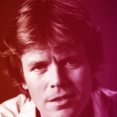 peter-noone-grad-2_1600x.png