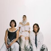 Aiko el Grupo trio