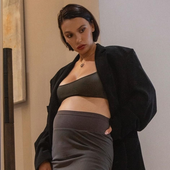 Olga carrying her second album