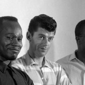 Ronnell Bright Trio