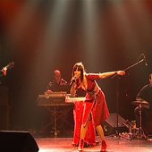 Tais-toi