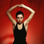 PJ Harvey by Kevin Cummins