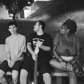 integrantes da banda "Viúva Fantasma"