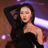 Hwasa 4.jpeg