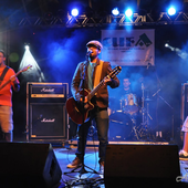 performance of the band Radiocarbono in Goias