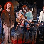 Crosby_Stills_Nash_and_Young_17.jpg