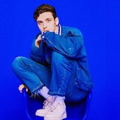 Lauv10.jpg