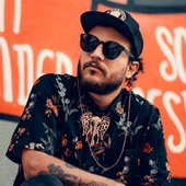 avatars-BzxWsq6p0zvkMWP1-40hxFQ-t500x500.jpg