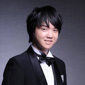 藤田 真央.jpg