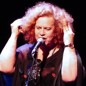 Sarah Jane Morris & Antonio Forcione - Compared to what - Sarah-Jane live-2.JPG